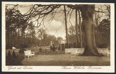 17691 Gezicht in het rosarium van het huis Doorn (Langbroekerweg 10) te Doorn.